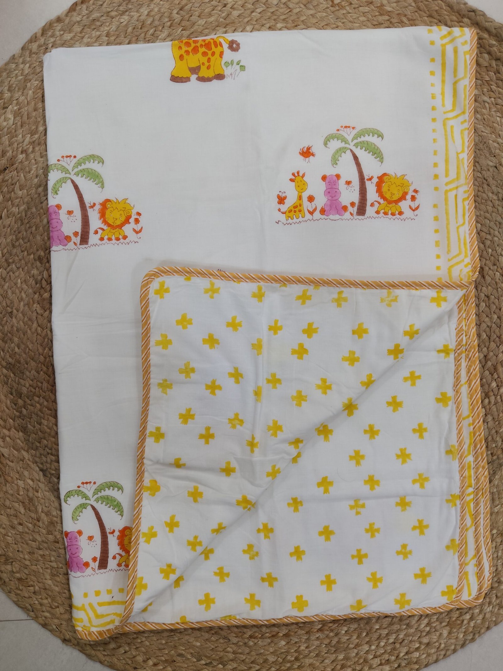 HAND BLOCK PRINTED REVERSIBLE MULMUL BABY DOHAR - Image 2
