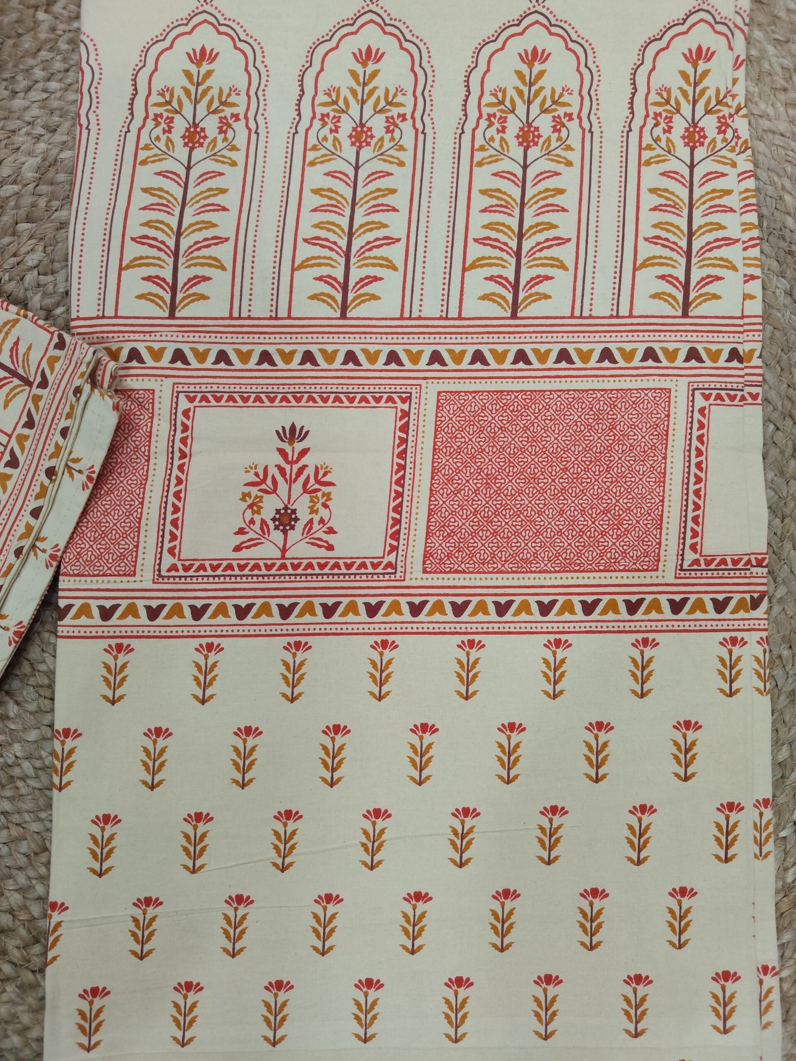 Kaya - Beige Red Bedsheet (108x108 Inches) - Image 3