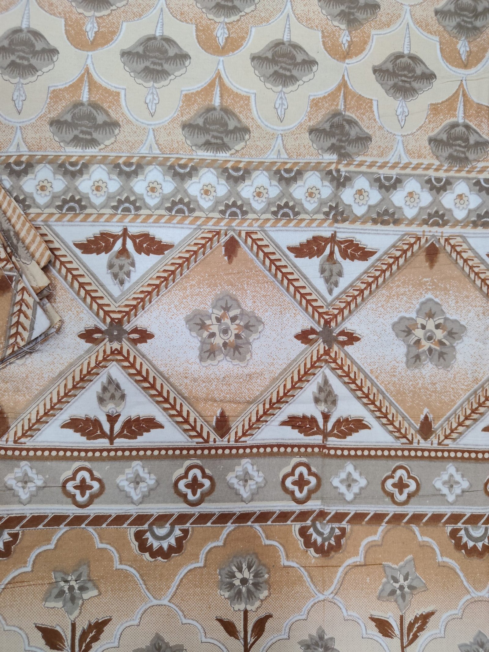 Barfi - Brown Bedsheet (108x108 Inches) - Image 3