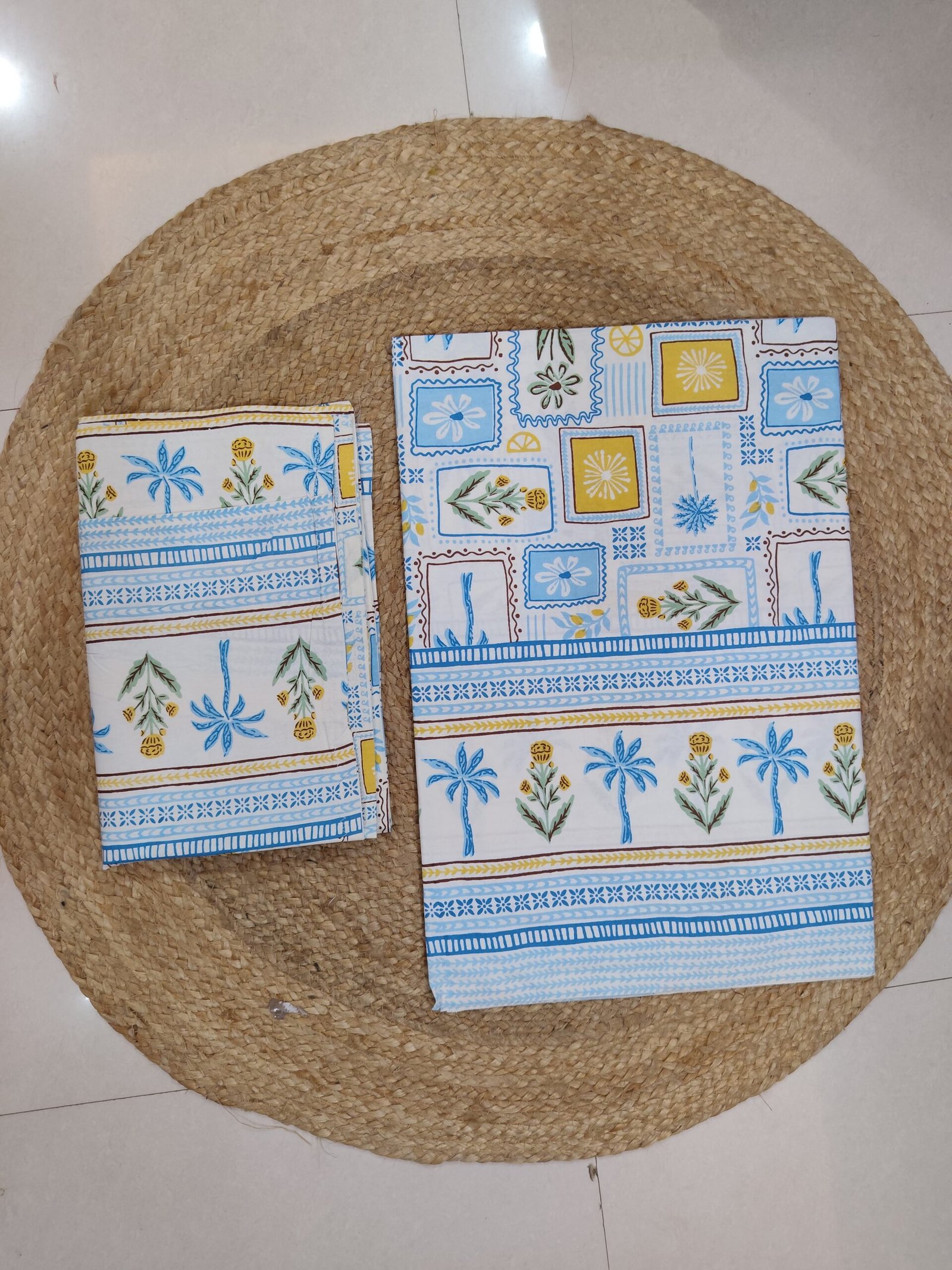 COASTAL PALM BLUE PURE COTTON BEDSHEET-95X108 INCHES - Image 2
